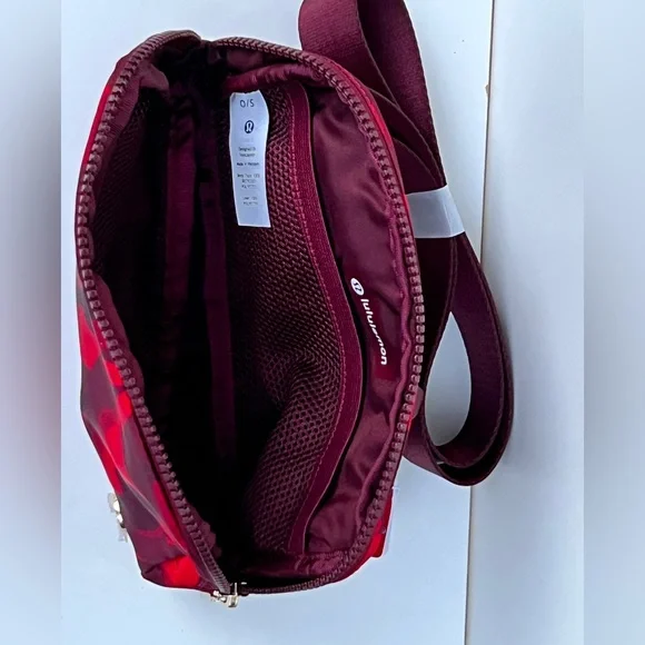NWT Lululemon New Year Everywhere Belt Bag Rabbit All Over Print Red Mul…